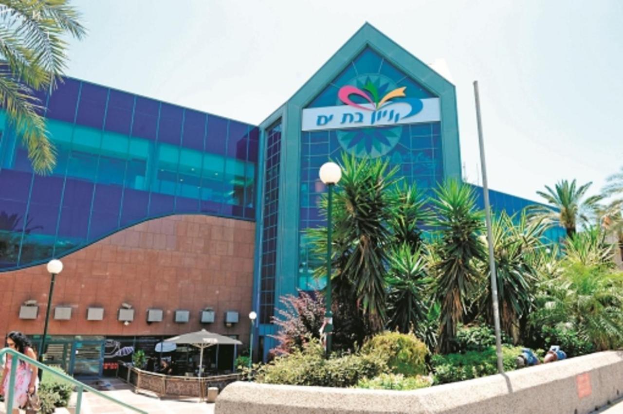 Motel Hofim Bat Yam Esterno foto